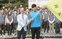 President CHAN kicked off the Intervarsity Sports Competition Season at Flag Presentation Ceremony